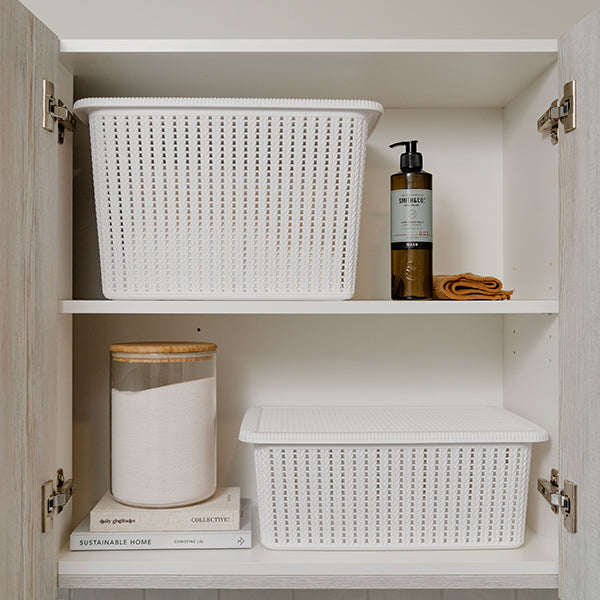 Seymours Lidded White Basket