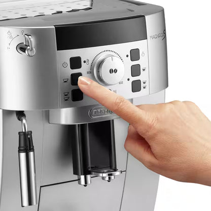 DeLonghi MAGNIFICA XS