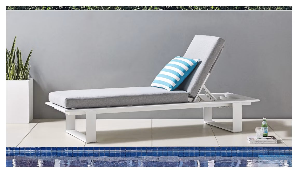 Burano Outdoor Sunlounge - White